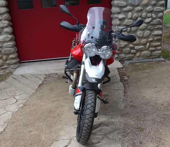 P1040575 f.Forum.jpg