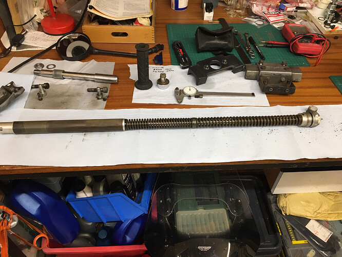 Strada 1000 fork assy_IMG_2276.jpg