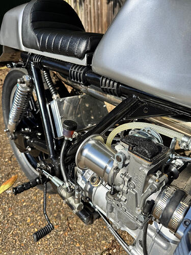 1986-moto-guzzi-850-t5-69d630f75cfd8