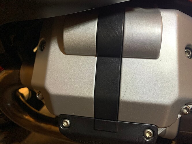 Guzzi Rocker Cover 2