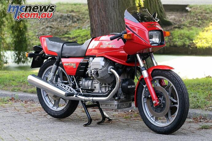 Moto-Guzzi-Le-Mans-III-New-angular-styling-distinguished-the-Le-Mans-IIIl